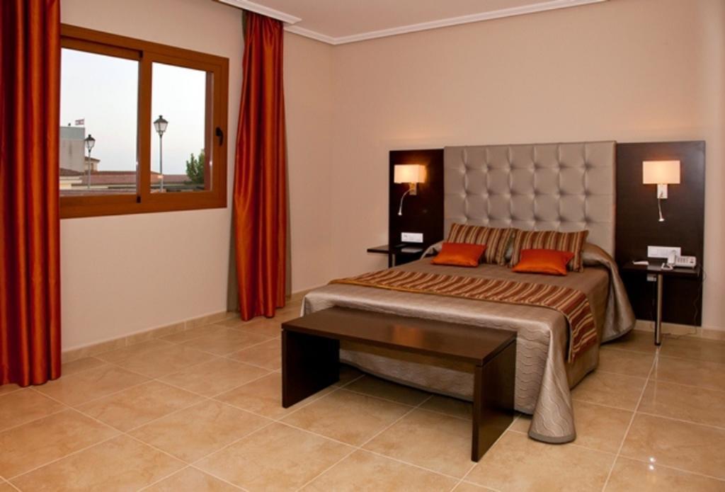 Hotel Rural Quinto Cecilio Медельїн Номер фото