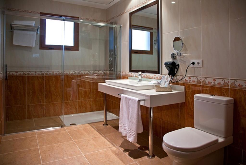 Hotel Rural Quinto Cecilio Медельїн Номер фото