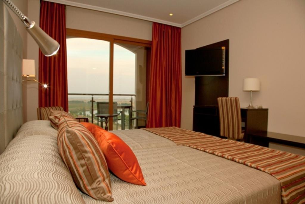 Hotel Rural Quinto Cecilio Медельїн Номер фото
